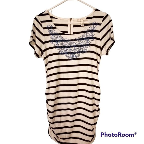 Jessica Simpson striped embroidered maternity top - Picture 1 of 8